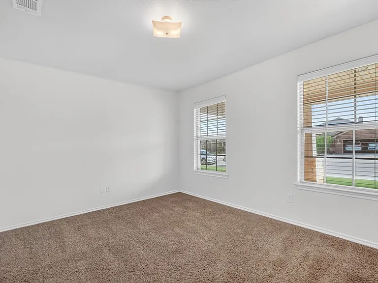 509 Wagner Dr — Photo 36