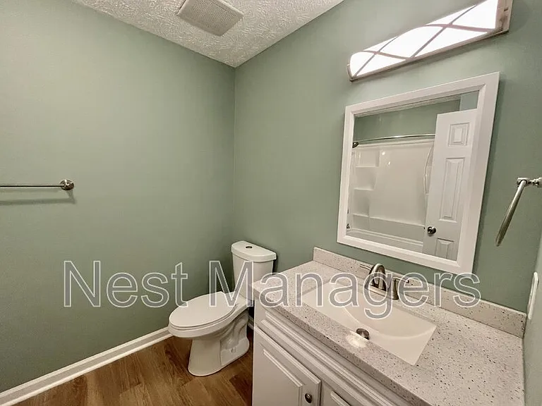 623 Daharan Dr — Photo 11