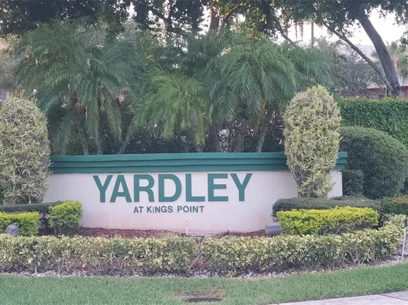 7775 Yardley Dr APT 211, Tamarac, FL 33321