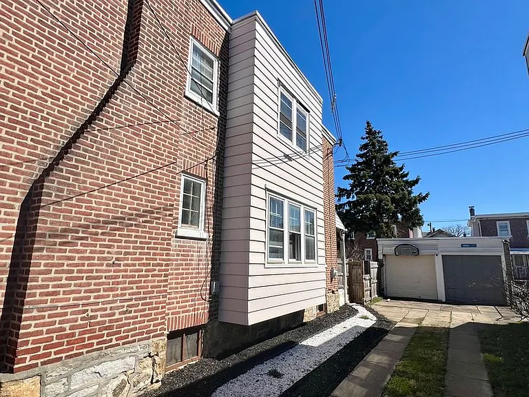 25 W Parkway Ave — Photo 28