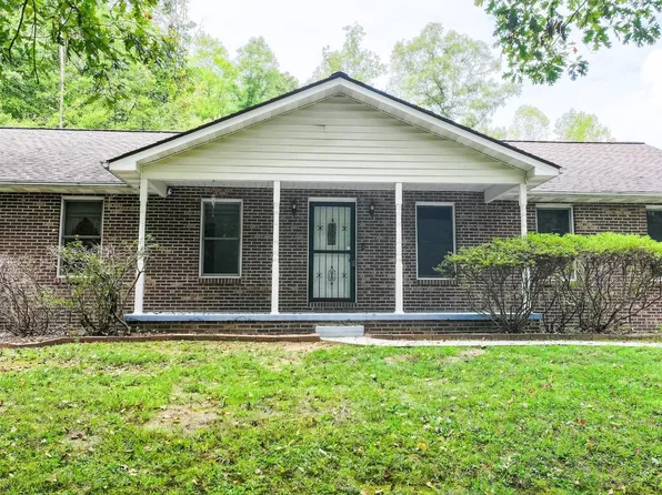 105 Simpson Ln, Oliver Springs, TN 37840