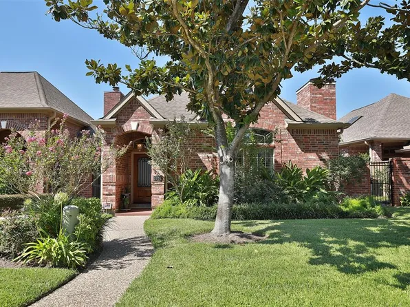 6840 Queensclub Dr, Houston, TX 77069