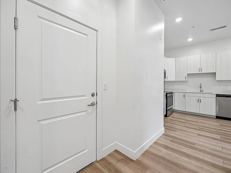 Wasatch View Apartments — Photo 51