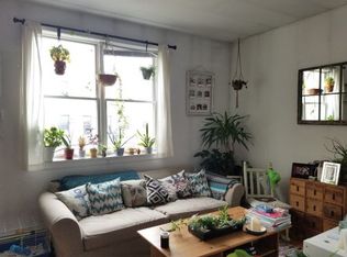 32 Conselyea St #3, Brooklyn, NY 11211