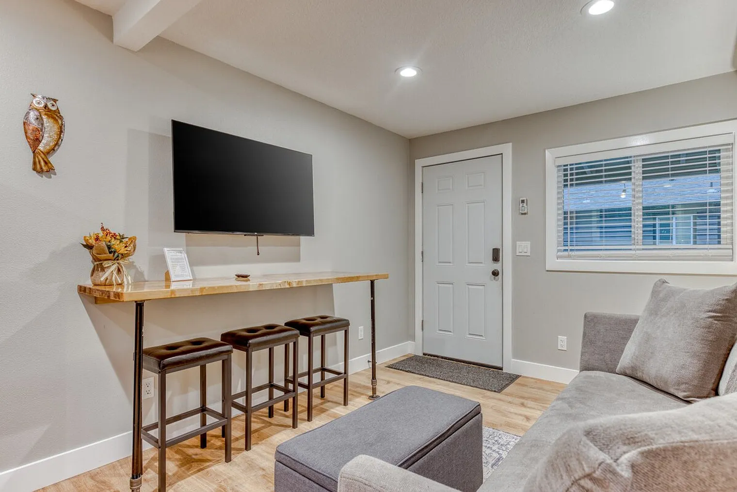1 bed, 1.0 bath, 699 sqft, $2,187 — Photo 4