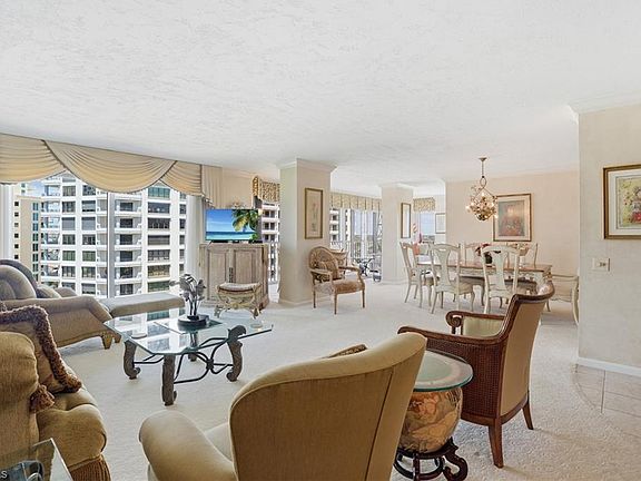 3rd image of 4401 Gulf Shore BLVD N #1206