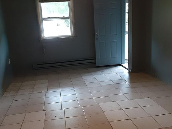 2nd image of 20503A Southlawn Ave #A
