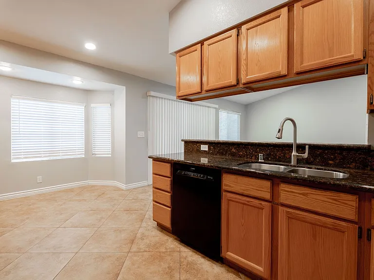10024 Sail Landing Ct — Photo 21