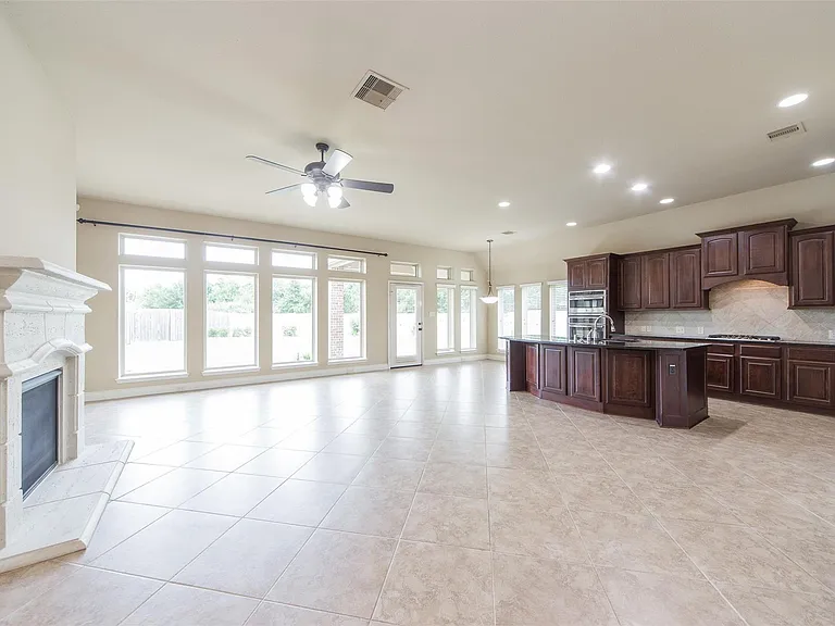 27106 Cross Pointe Ct — Photo 9