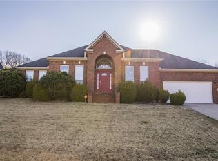 4033 Savannah Ln, Springdale, AR 72762