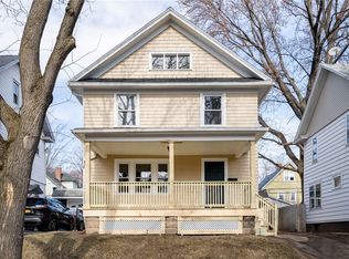 32 Northview Ter, Rochester, NY 14621