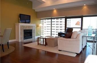 3rd image of 1101 Walnut # 801 St