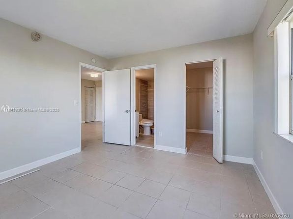 8240 SW 210th St APT 319