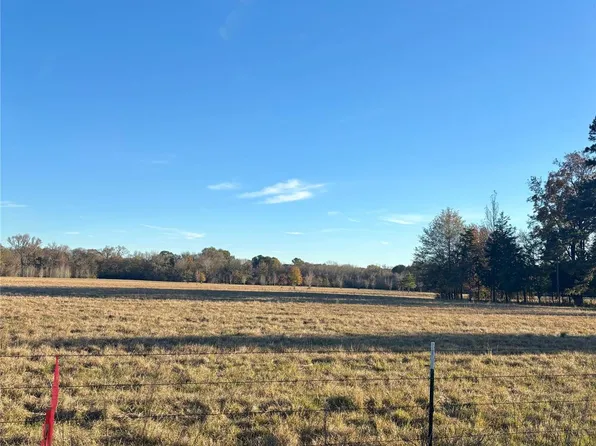 877 County Road 4110, Crockett, TX 75835