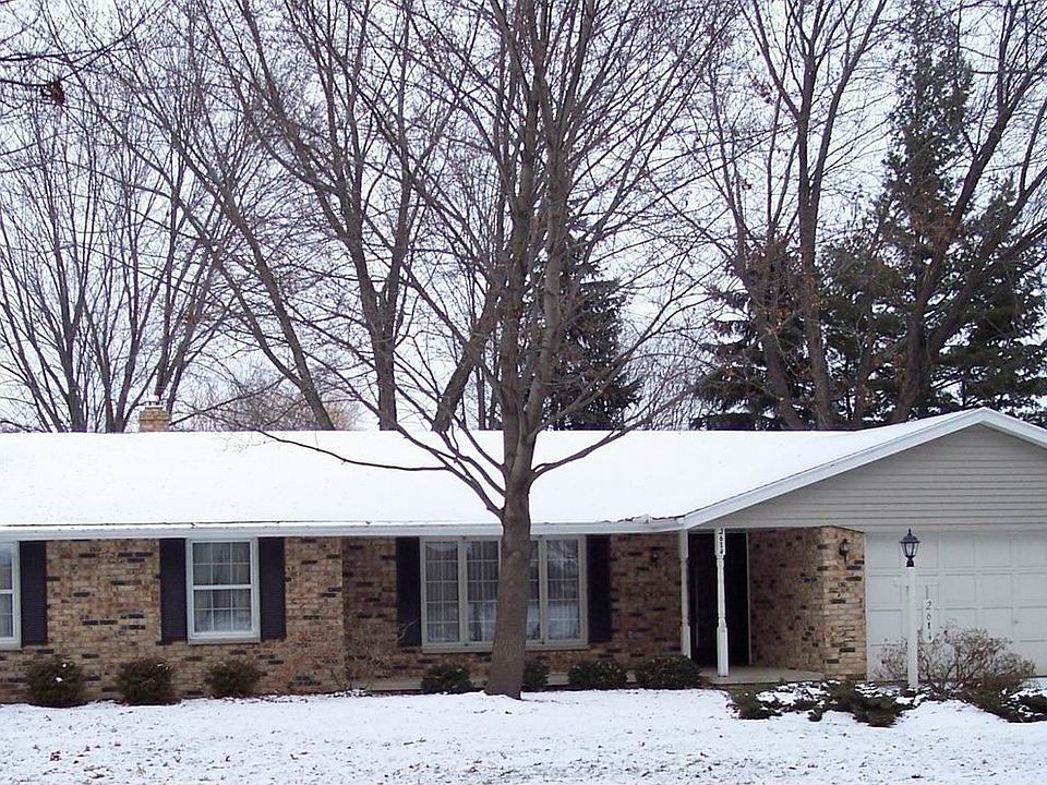 1st image of 2614 Forestville Dr