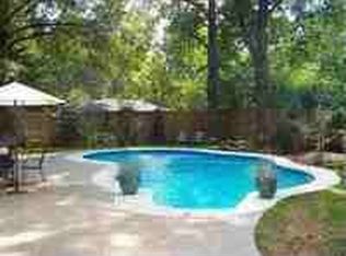 105 Oakslea Pl, Jackson, TN 38301