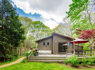 14 Roosevelt Ave, East Hampton, NY 11937