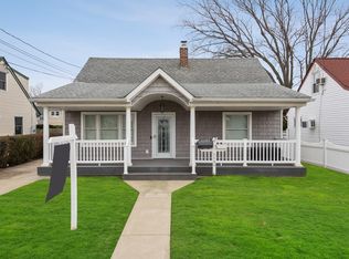2505 Sycamore Ave, Wantagh, NY 11793