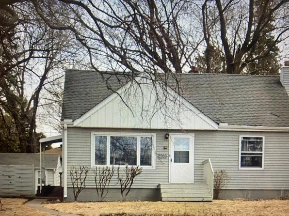 2966 Louisiana Ave N, Crystal, MN 55427
