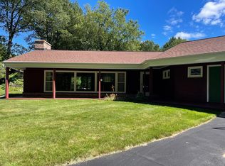4158 Bay Shore Dr, Sturgeon Bay, WI 54235