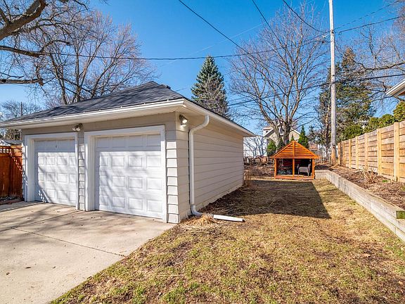 3rd image of 1505 North 67th STREET