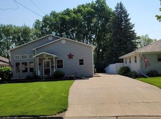 715 9th Ave, Rock Falls, IL 61071