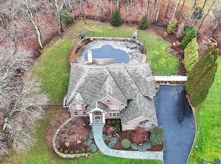 41 Lazy Brook Rd, Shelton, CT 06484