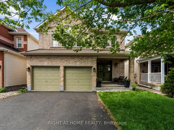 517 Stonechurch Way, Ottawa, ON K2J 0C6