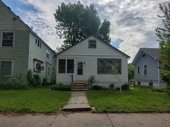3403 25th Ave S, Minneapolis, MN 55406