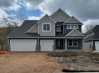 7744 22nd Ave E, Shakopee, MN 55379