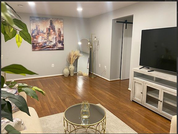 4th image of 3372 Woodburn Rd APT 14