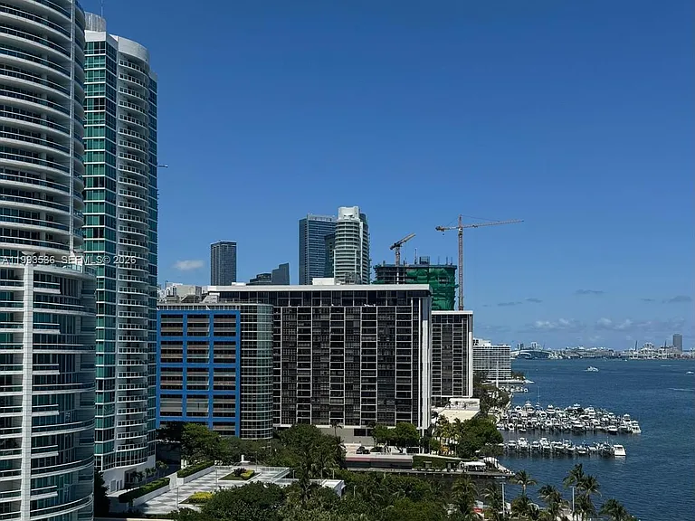 2333 Brickell Ave #1407 — Photo 6