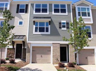 5 Prairie View Ct, Durham, NC 27703