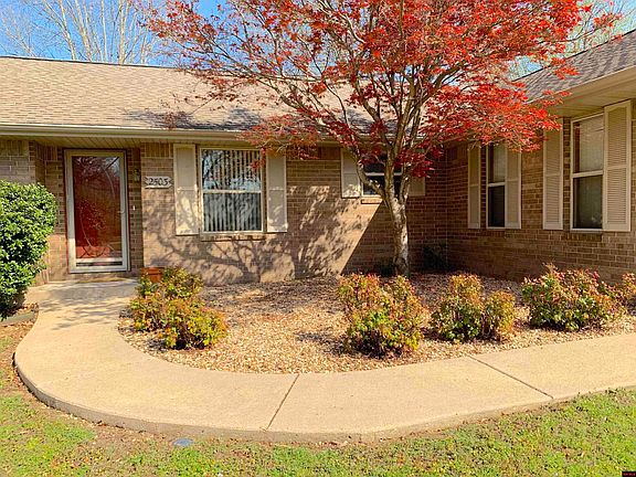 5th image of 2503 Russell Ln