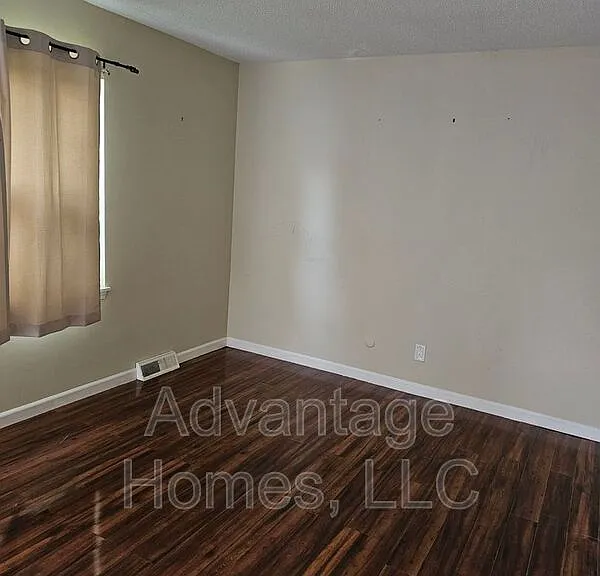 3212 N 68th St #KS 66109 — Photo 16