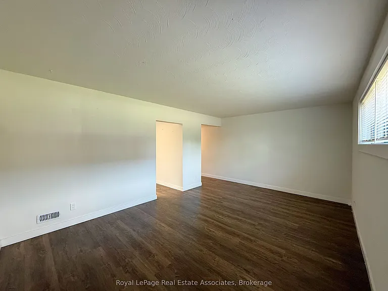 171 Huron St #2 — Photo 14