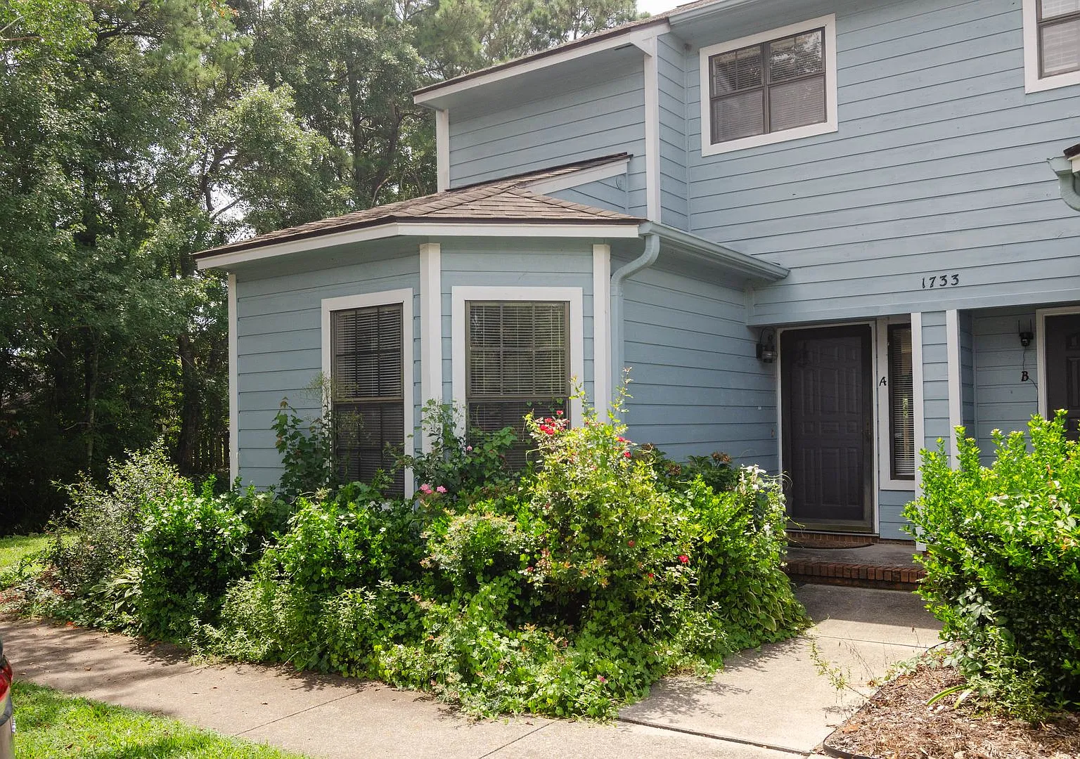1733-A 41st Street — Photo 1