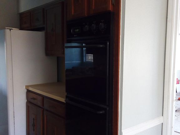 5th image of 16011 Cavendish Dr