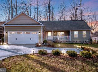 1303 Confederate Dr, Locust Grove, VA 22508