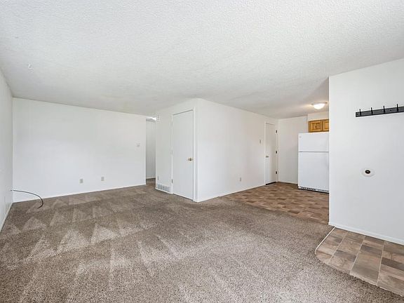 5th image of 1217 Redwood Dr