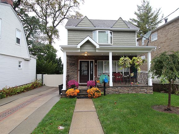 4th image of 79 Glenwood Ave