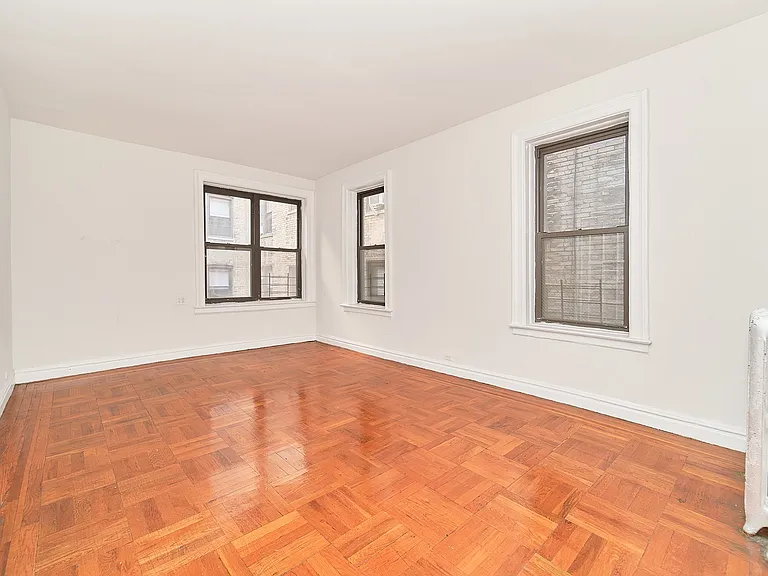 56 Bennett Ave #1K — Photo 3