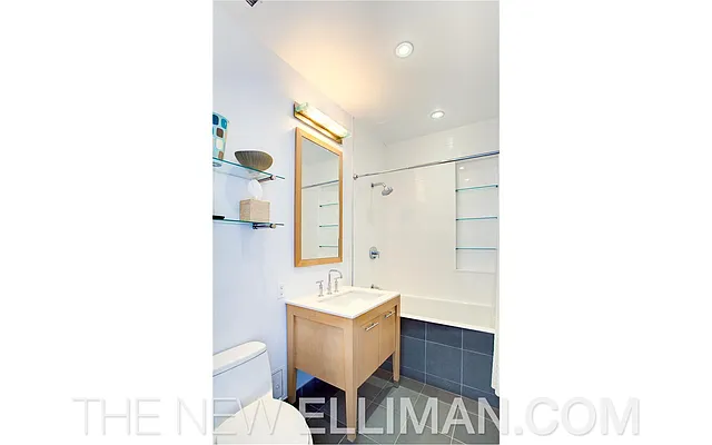 Sold by Douglas Elliman | media 14