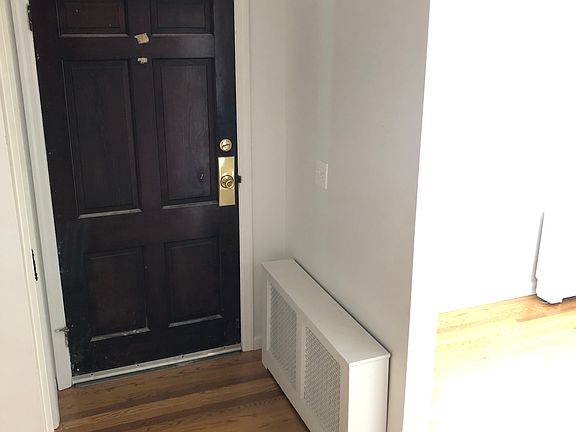 5th image of 6 Deforest Ave