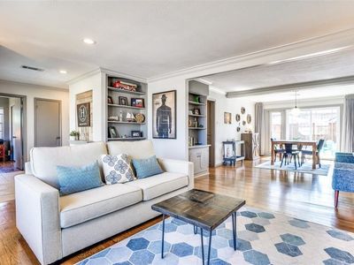 2824 Ermine Way, Farmers Branch, TX, 75234