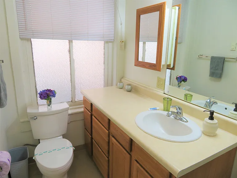 154 E State St #2 — Photo 11