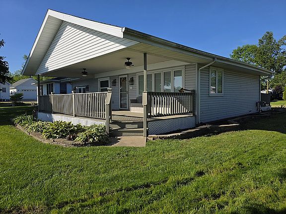 4th image of 812 N Werners Landing Dr