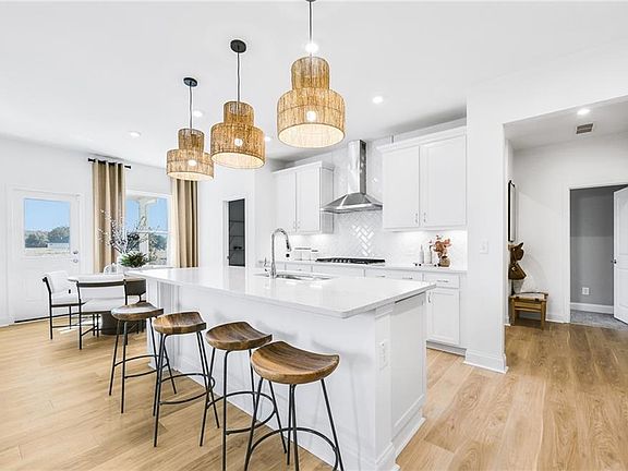 6th image of this home