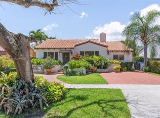 526 SW 26th Rd, Miami, FL 33129