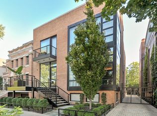1257 W Wrightwood Ave, Chicago, IL 60614